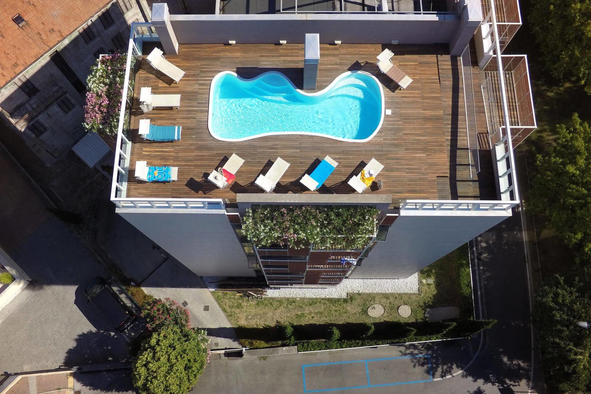 Residence Delfina 里米尼 外观 照片