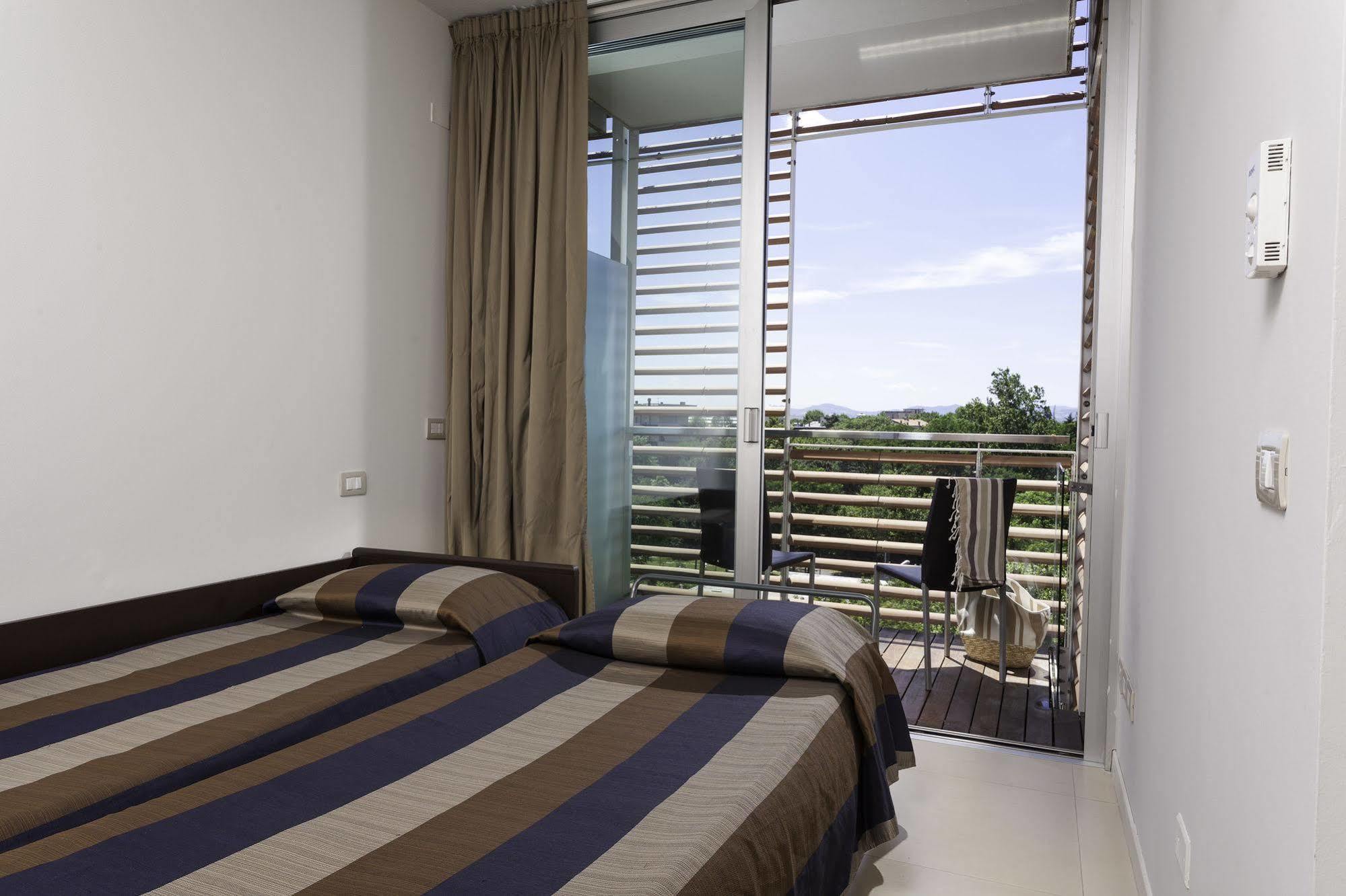 Residence Delfina 里米尼 外观 照片